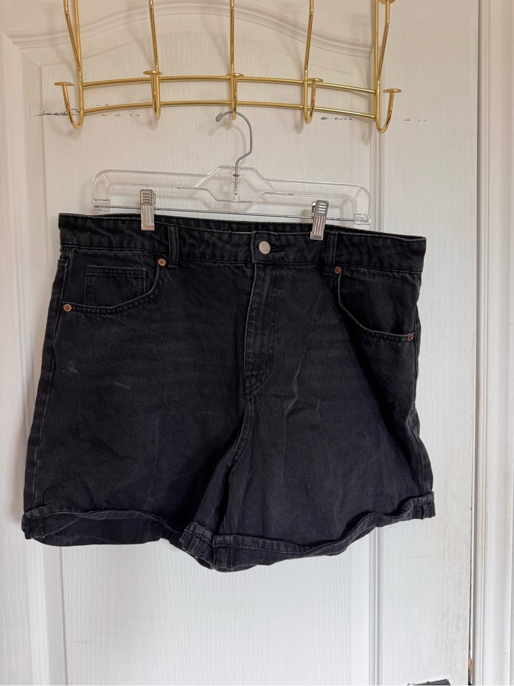 H&M Black High-Rise Denim Shorts